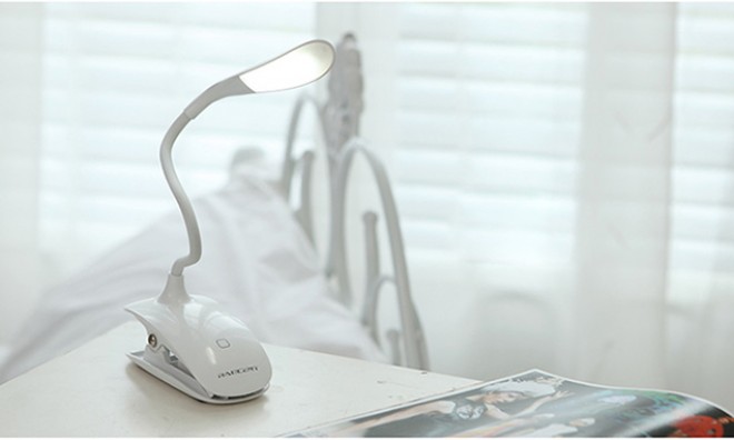 Asztali LED lámpa 3