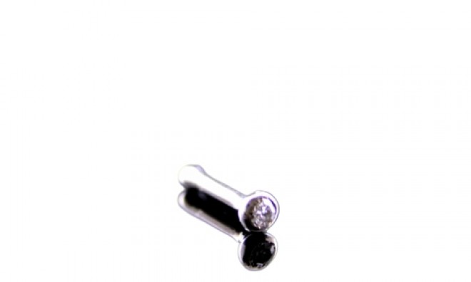 Gyémánt orr piercing 3