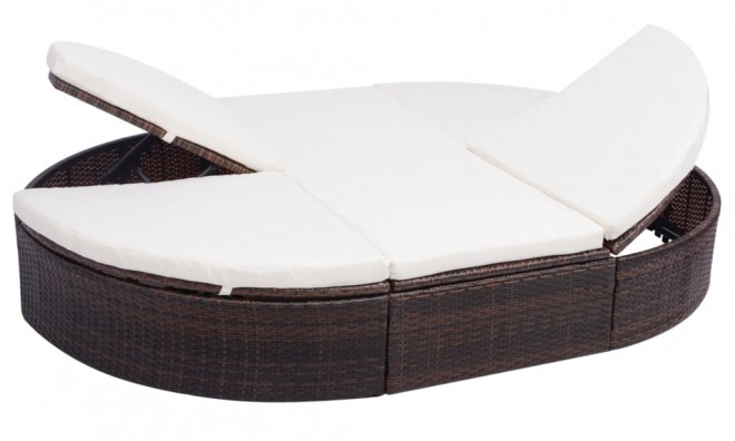 Polyrattan napozóágy párnával