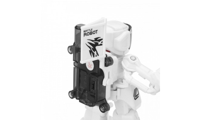 Távirányítású harci robot 4