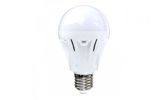 Tapsolásra kapcsoló LED IZZÓ  2