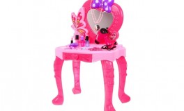 Gyermek fésülködőasztal 