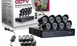 CCTV 8 csatornás biztonsági kamera 