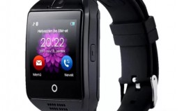 Ívelt kijelzős okosóra