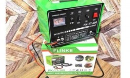 HAYAMI Akkumulátor töltő