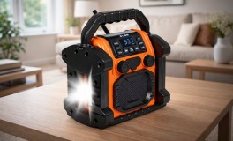 BLOW Hordozható AM/FM Rádió