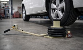 Pneumatikus légrugós emelő 3,5 t