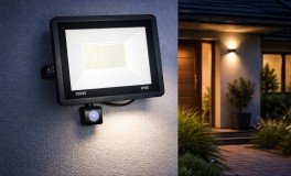 LED reflektor, mozgás érzékelővel