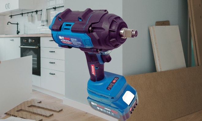 Hitman ütvecsavarozó kerékkulcs