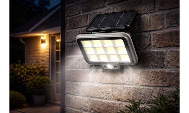 144 LED-es napelemes LED reflektor