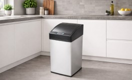 Szenzoros, automata szemetes 7L