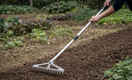 Teleszkópos lombgereblye