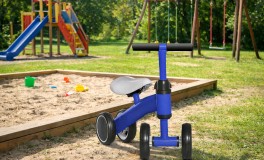 4 kerekű futóbicikli