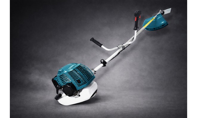 Hitman Fűkasza és Bozótvágó