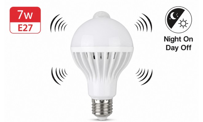 1+1 Mozgásérzékelős 7W-os LED izzó 4