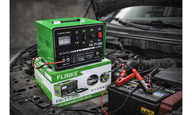 HAYAMI Akkumulátor töltő 12V/24V