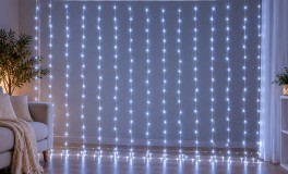 LED Fényfüggöny – 300 LED, 3×2,8 m